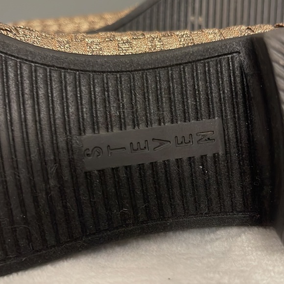 Steven by Steve Madden Women's Metallic Gold Woven Low Heel Shoes – Size 9 - Picture 6 of 7